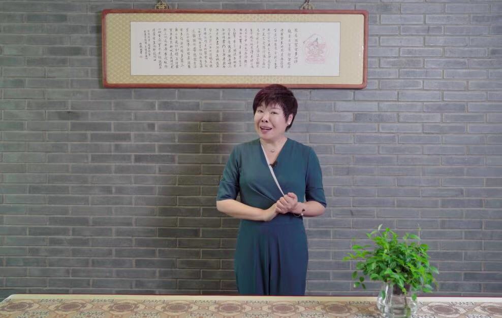 向更好的自我出发---“我的粉红馨爱故事”征文活动颁奖仪式上于丹教授讲话